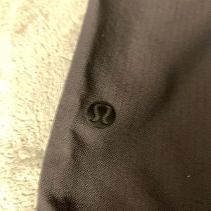 Men’s Lululemon Button Up Shorts